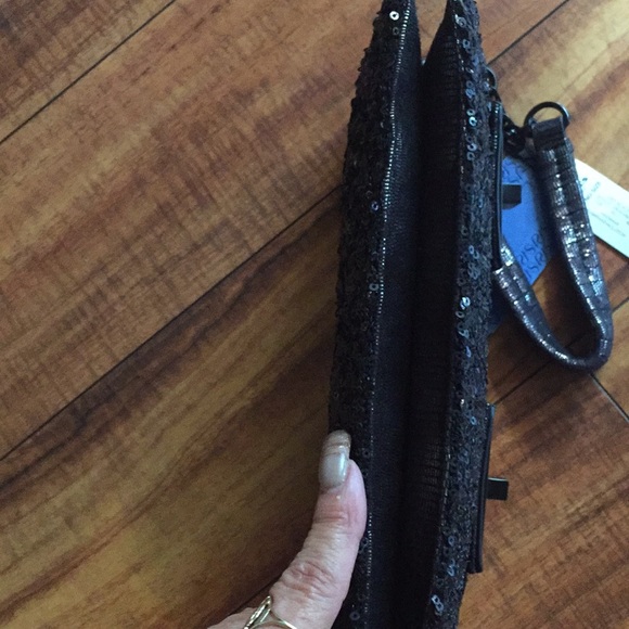 Vera Wang sequin clutch black new - Picture 4 of 5